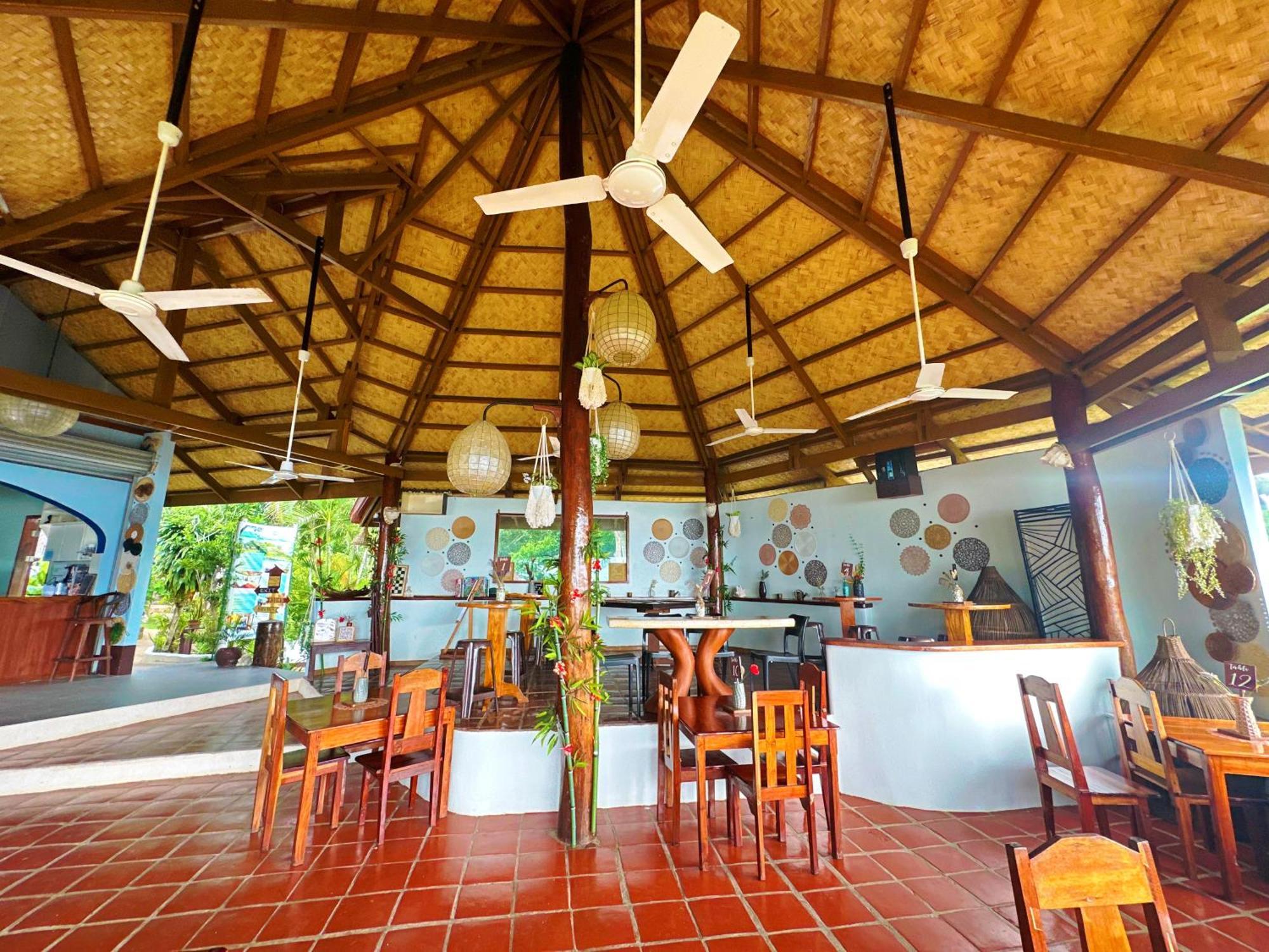 Casa Rosa Inn And Restaurant Taytay  Exteriör bild